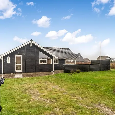 Bryngeir - 100m From The Sea By Interhome * Harboør