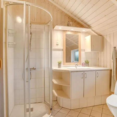 Bryngeir - 100m From The Sea By Interhome *